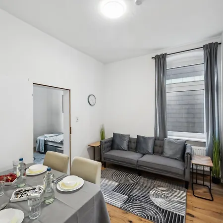 Wupper I, Lage Ideal Fuer Geschaeftsleute, Monteure, Familien, 3 Zimmer, Smart-tvtv
